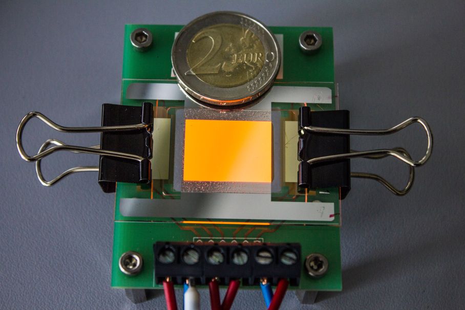 OLED
